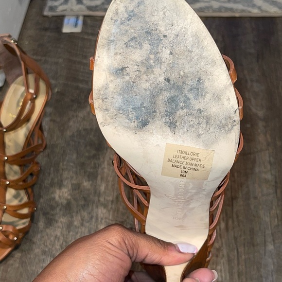 IVANKA TRUMP - Picture 4 of 4